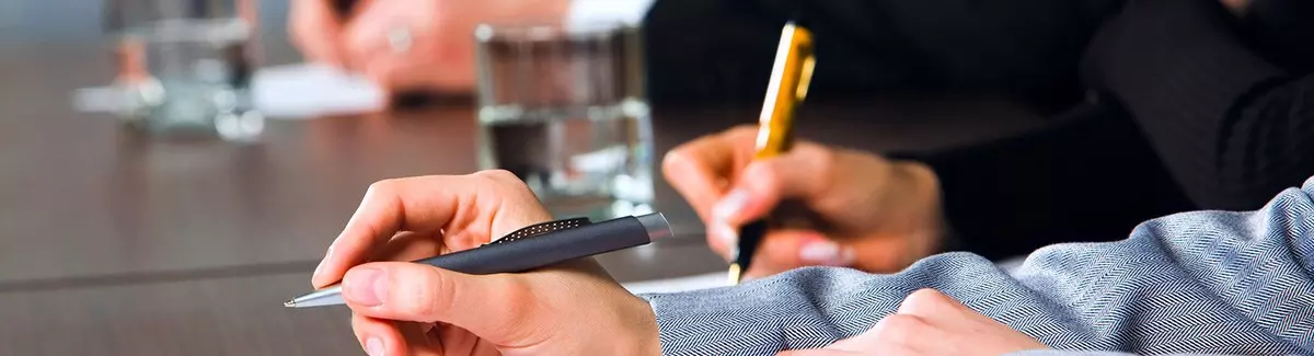 Who can be Expert Witnesses Who can be Expert Witnesses Image